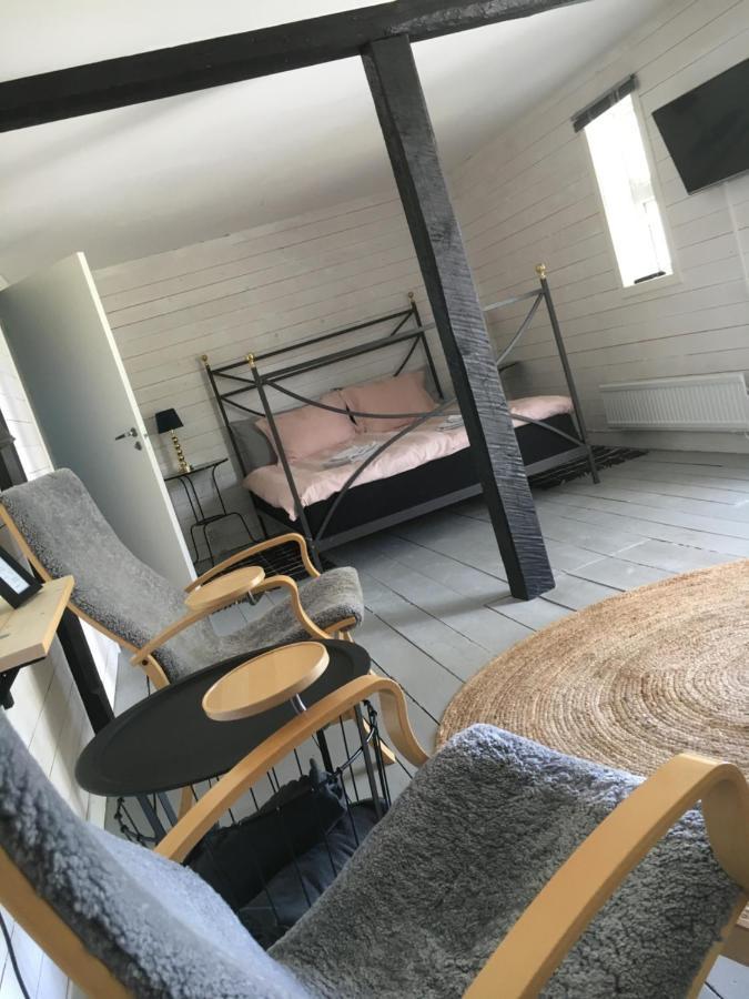 Galleriet Bnb Stenkyrka Bagian luar foto